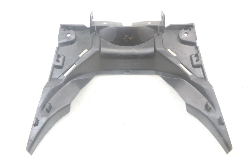 photo de UNTERER INNENKOTFLüGEL YAMAHA XMAX X-MAX ABS 125 (2017 - 2020) - Technische Nahaufnahme