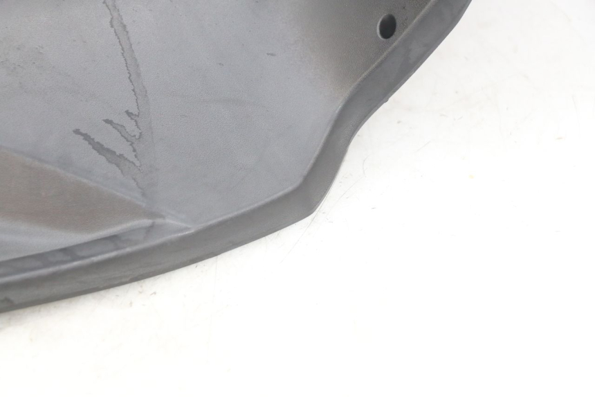 photo de INNENVERKLEIDUNG PEUGEOT KISBEE 2T 50 (2010 - 2017) - Zoom auf Gebrauchszustand