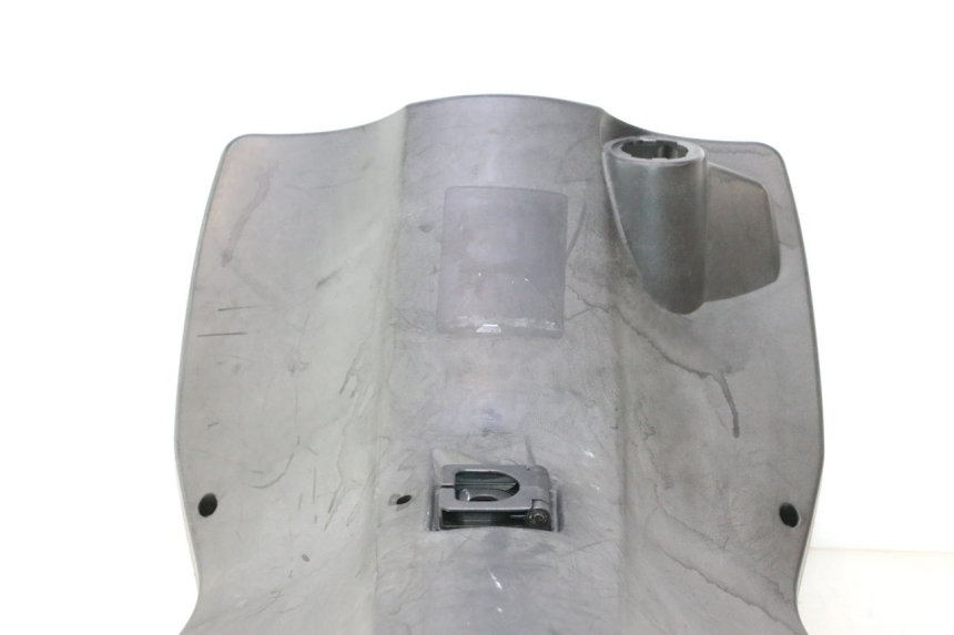 photo de INNENVERKLEIDUNG PEUGEOT KISBEE 2T 50 (2010 - 2017) - Technische Nahaufnahme