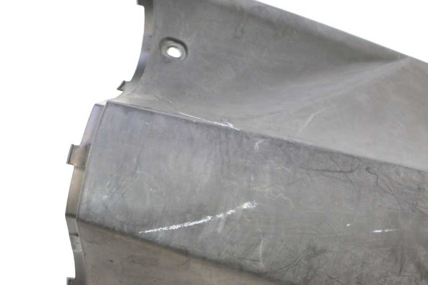 photo de INNENVERKLEIDUNG PEUGEOT KISBEE 2T 50 (2010 - 2017) - Oberflächenzustand und Material