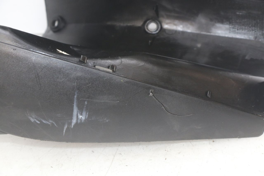 photo de INNENVERKLEIDUNG PEUGEOT LUDIX 50 (2008 - 2017) - Details der Befestigungspunkte