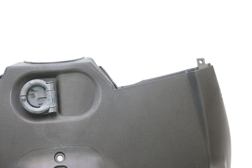 photo de BEINSCHILD PIAGGIO MP3 RL 250 (2006 - 2010) - Fokus auf die Struktur