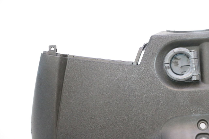 photo de BEINSCHILD PIAGGIO MP3 RL 250 (2006 - 2010) - Alternativer Blickwinkel