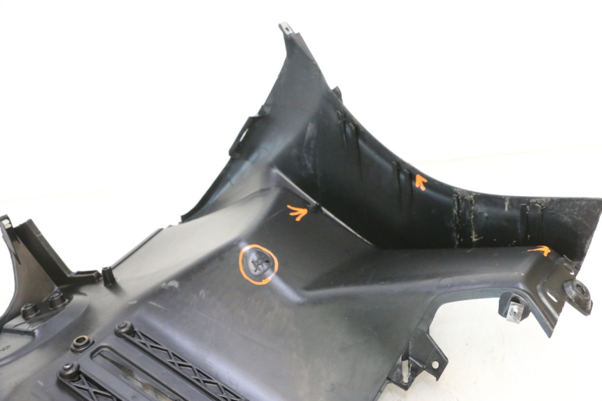 photo de BEINSCHILD PIAGGIO MP3 RL 250 (2006 - 2010) - Technische Nahaufnahme