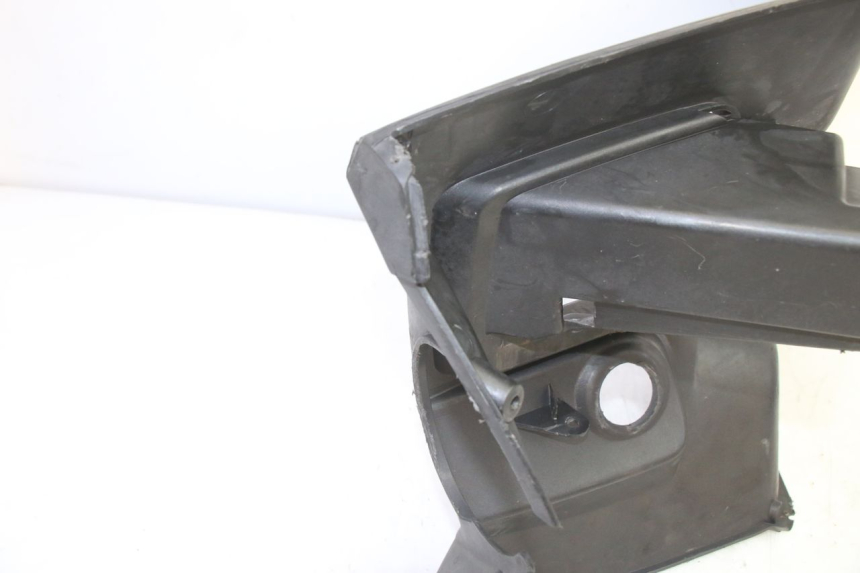 photo de INNENVERKLEIDUNG PIAGGIO NEW TYPHOON 50 (2010 - 2017) - Details der Befestigungspunkte