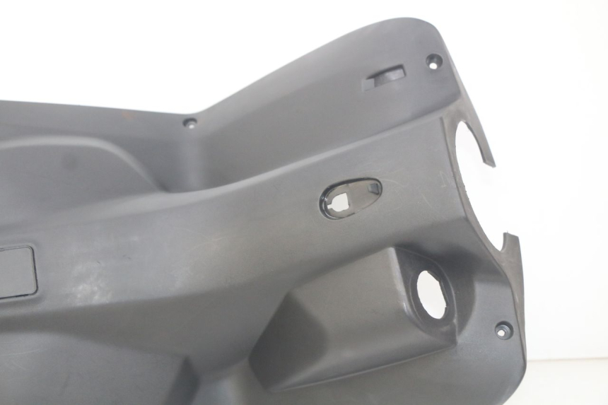 photo de INNENVERKLEIDUNG SYM ORBIT 2 4T 50 (2018 - 2022) - Oberflächenzustand und Material