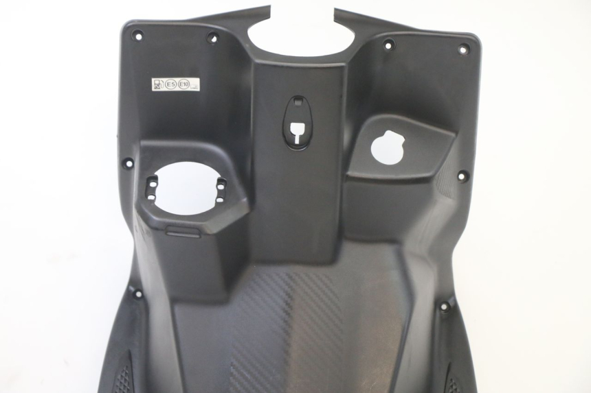 photo de BEINSCHILD SYM ORBIT III 3 4T 50 (2021 - 2025) - Alternative Perspektive