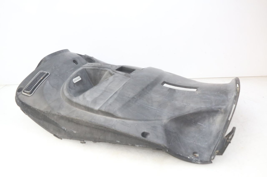 photo de INNENVERKLEIDUNG KYMCO PEOPLE 250 (2004 - 2008) - Zoom auf Gebrauchszustand