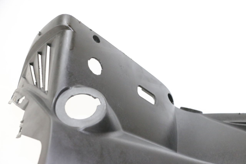 photo de INNENVERKLEIDUNG PEUGEOT CITYSTAR 2T 50 (2018 - 2021) - Fokus auf die Struktur