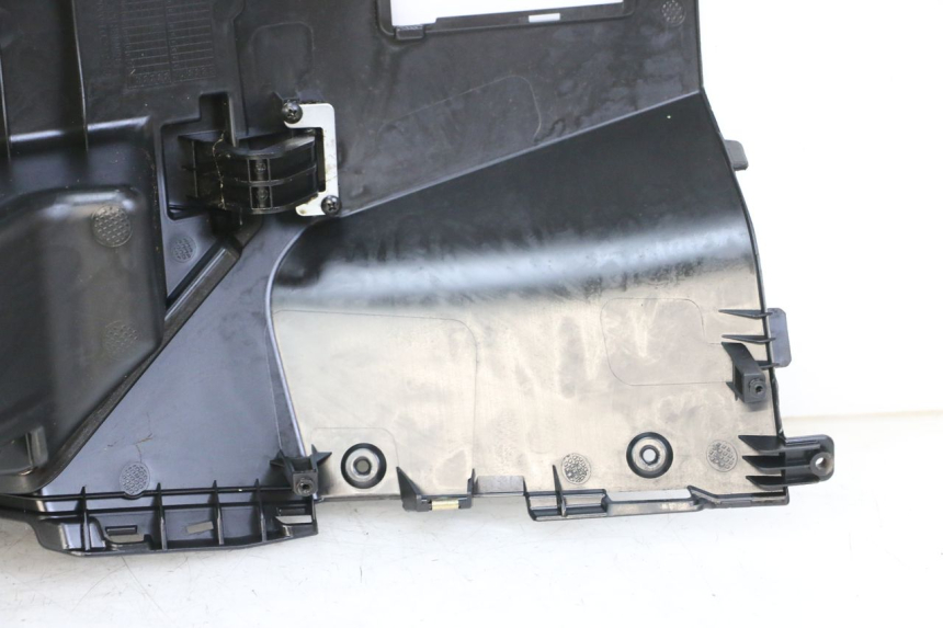 photo de INNENVERKLEIDUNG PEUGEOT TWEET 4T 50 (2023 - 2025) - Oberflächenzustand und Material