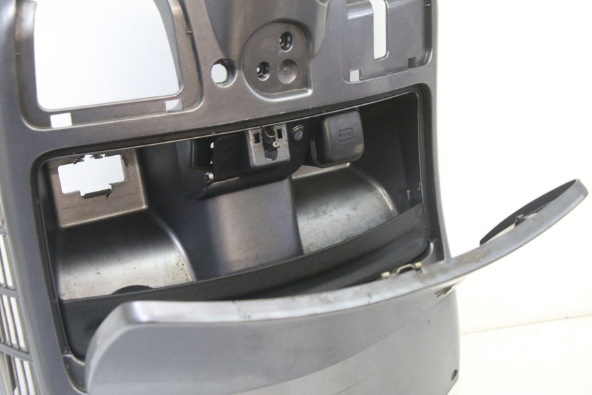 photo de BEINSCHILD PIAGGIO VESPA GRANTURISMO 125 (2003 - 2007) - Technische Nahaufnahme