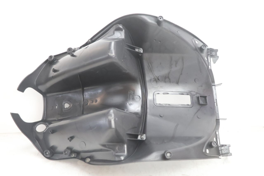 photo de INNENVERKLEIDUNG TNT MOTOR ROMA 12' 2T 50 (2007 - 2018) - Oberflächenzustand und Material