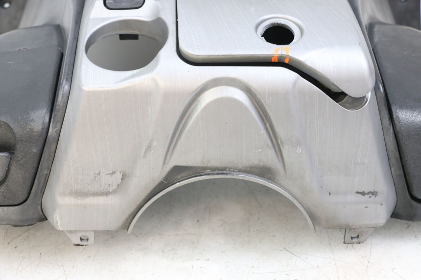 photo de BEINSCHILD DAELIM S3 125 (2010 - 2017) - Details der Befestigungspunkte