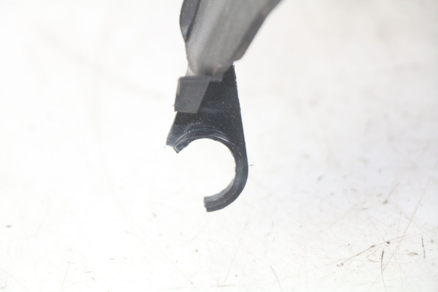 photo de INNENVERKLEIDUNG PEUGEOT SATELIS 125 (2010 - 2012) - Oberflächenzustand und Material