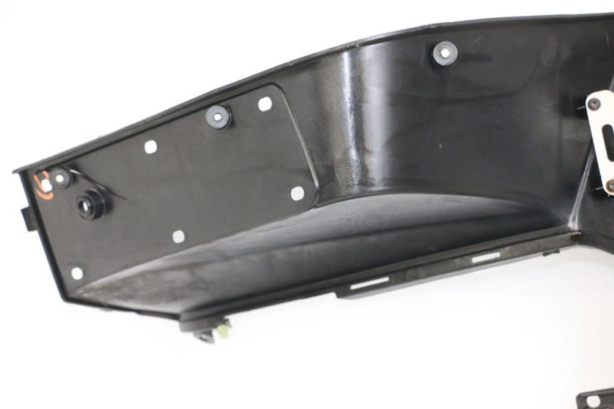 photo de INNENVERKLEIDUNG PEUGEOT SATELIS 125 (2010 - 2012) - Hochauflösende Nahaufnahme