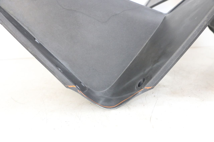 photo de INNENVERKLEIDUNG PEUGEOT SATELIS 125 (2006 - 2009) - Charakteristische Merkmale