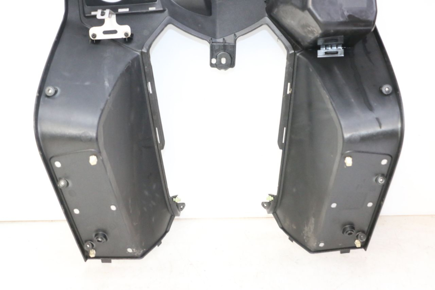 photo de BEINSCHILD PEUGEOT SATELIS 125 (2013 - 2018) - Alternative Perspektive