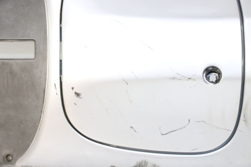 photo de INNENVERKLEIDUNG APRILIA SCARABEO 100 (2003 - 2012) - Weitere Ansicht des Artikels