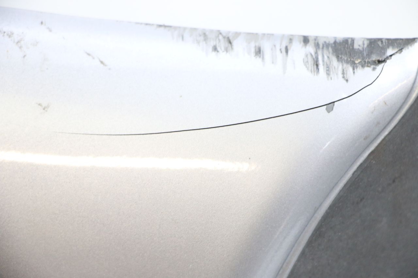 photo de INNENVERKLEIDUNG APRILIA SCARABEO 100 (2003 - 2012) - Technische Nahaufnahme