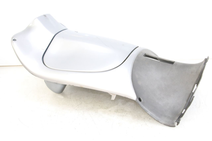 photo de INNENVERKLEIDUNG APRILIA SCARABEO 100 (2003 - 2012) - Oberflächenzustand und Material