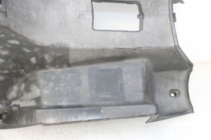 photo de INNENVERKLEIDUNG PEUGEOT SPEEDFIGHT 3 AIR 50 (2009 - 2015) - Zoom auf Komponenten