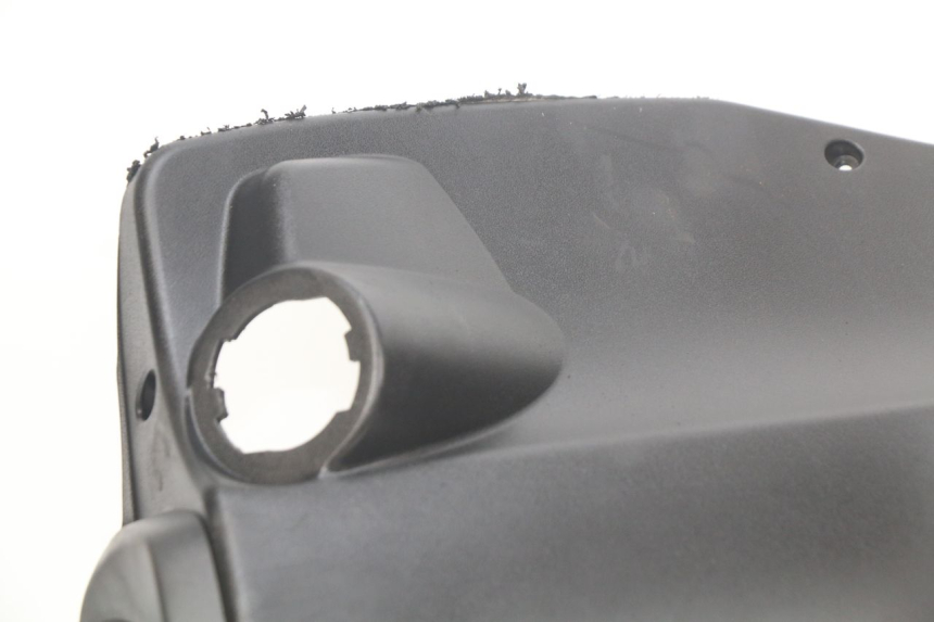 photo de INNENVERKLEIDUNG PEUGEOT STREETZONE 4T 50 (2018 - 2023) - Detaillierte Sichtprüfung