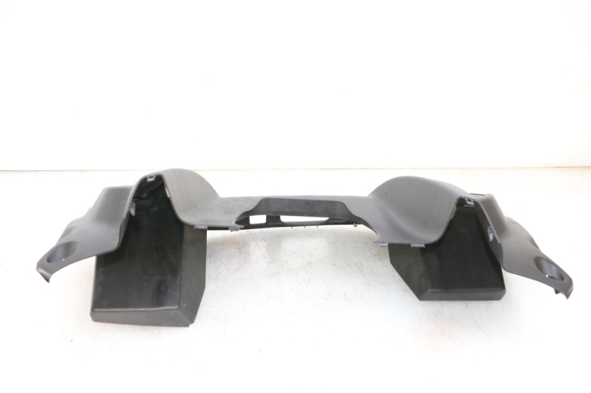 photo de BEINSCHILD OBEN SUZUKI BURGMAN 650 (2013 - 2020) - Details der Befestigungspunkte