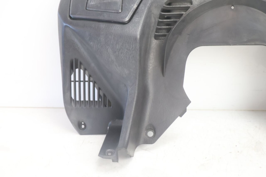 photo de BEINSCHILD OBEN SUZUKI BURGMAN EXECUTIVE ABS 650 (2006 - 2012) - Zoom auf Gebrauchszustand