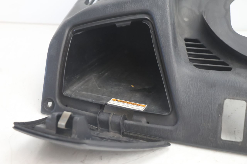 photo de BEINSCHILD OBEN SUZUKI BURGMAN EXECUTIVE ABS 650 (2006 - 2012) - Details der Befestigungspunkte