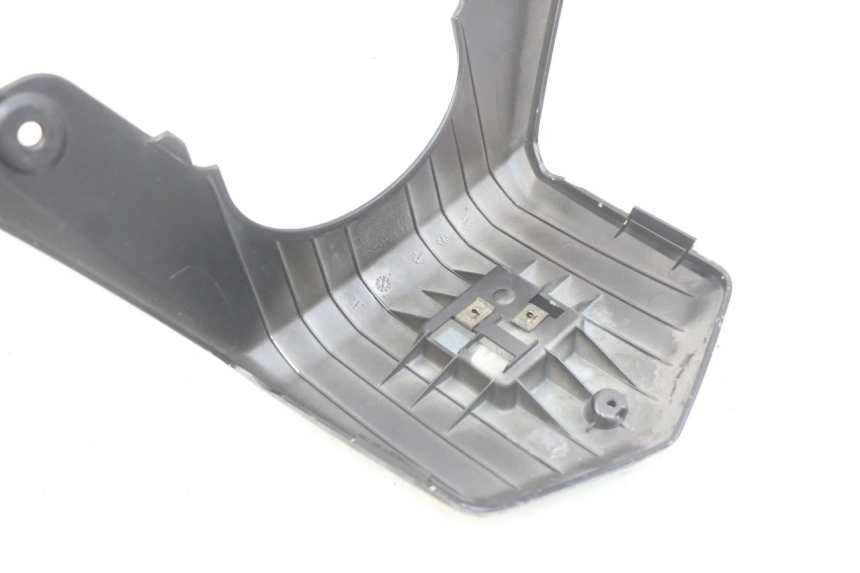 photo de OBERES INNENVERKLEIDUNGSTEIL KYMCO DINK STREET 125 (2009 - 2014) - Detailansicht des Bauteils