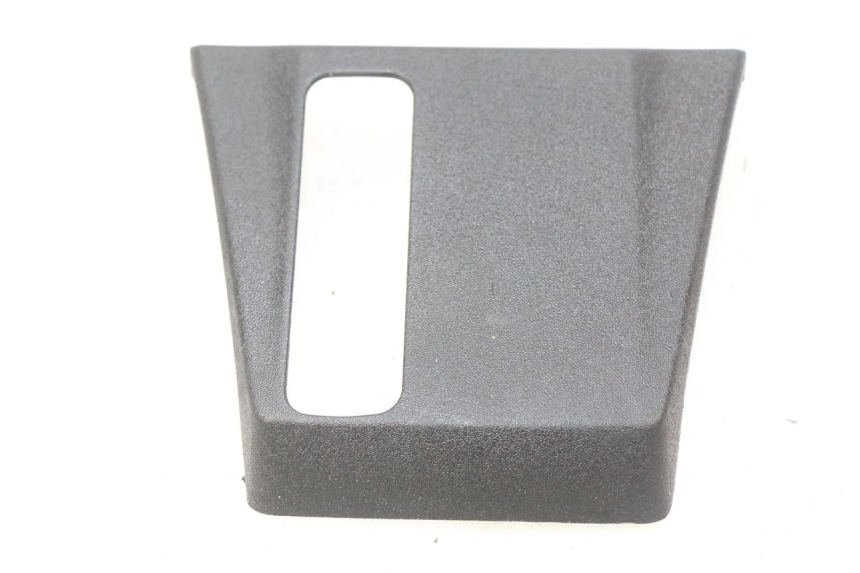 photo de OBERES INNENVERKLEIDUNGSTEIL PIAGGIO MP3 500 (2014 - 2017) - Hauptansicht