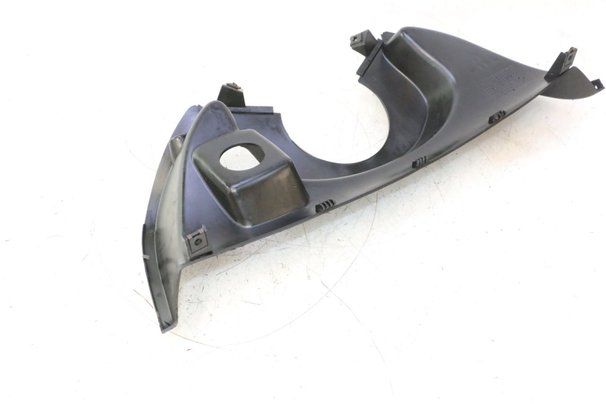 photo de BEINSCHILD OBEN YAMAHA YP MAJESTY 125 (2002 - 2006) - Details der Befestigungspunkte