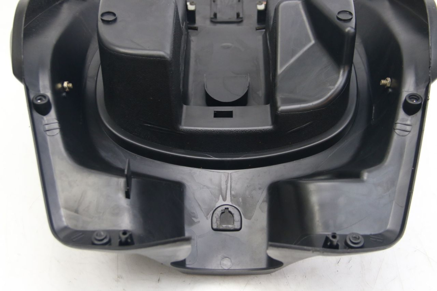 photo de INNENVERKLEIDUNG PEUGEOT TWEET 4T 50 (2010 - 2014) - Profilansicht des Ersatzteils