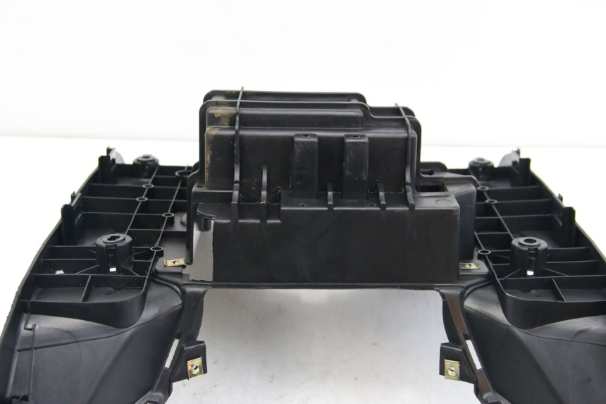 photo de INNENVERKLEIDUNG PEUGEOT TWEET 4T 50 (2010 - 2014) - Zoom auf Gebrauchszustand