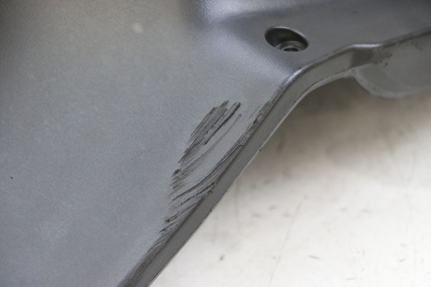 photo de BEINSCHILD PEUGEOT TWEET PRO EFI 4T 50 (2021 - 2022) - Zoom auf Komponenten