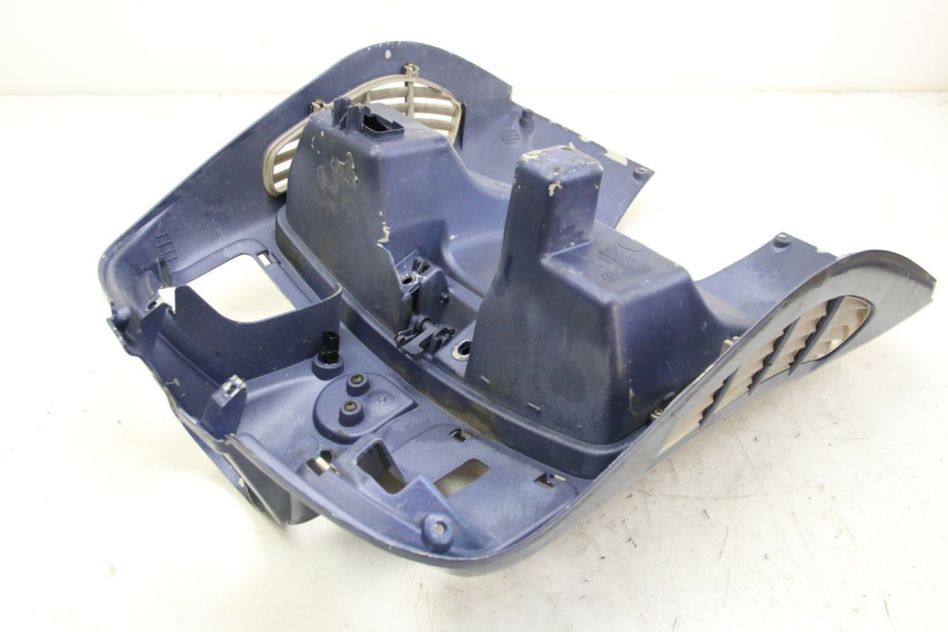 photo de BEINSCHILD PIAGGIO VESPA GRANTURISMO 125 (2003 - 2007) - Oberflächenzustand und Material
