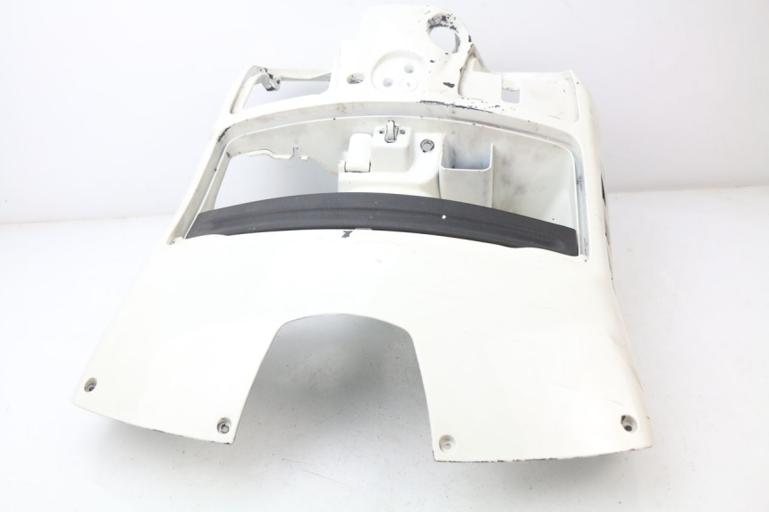 photo de BEINSCHILD PIAGGIO VESPA GTS SUPER IE 125 (2009 - 2016) - Oberflächenzustand und Material