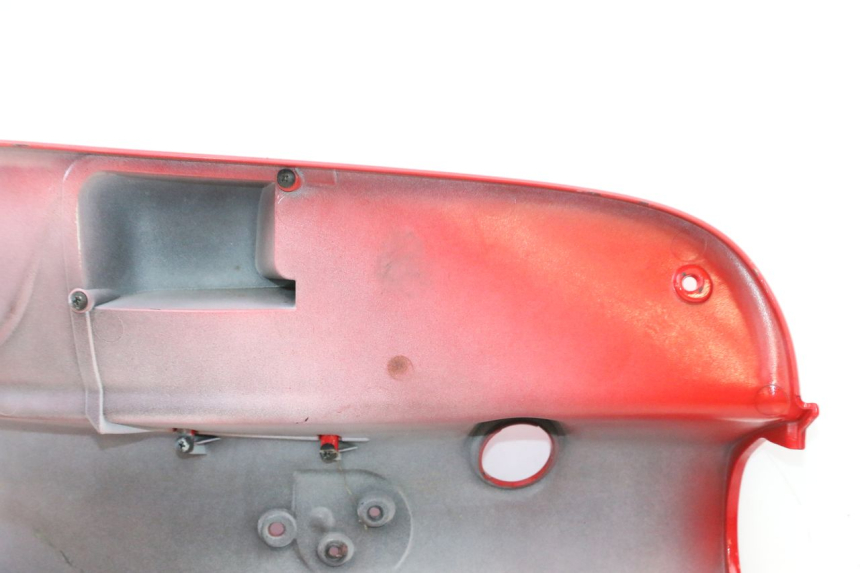 photo de INNENVERKLEIDUNG PIAGGIO VESPA S 2T 50 (2007 - 2014) - Ergänzendes Produktfoto