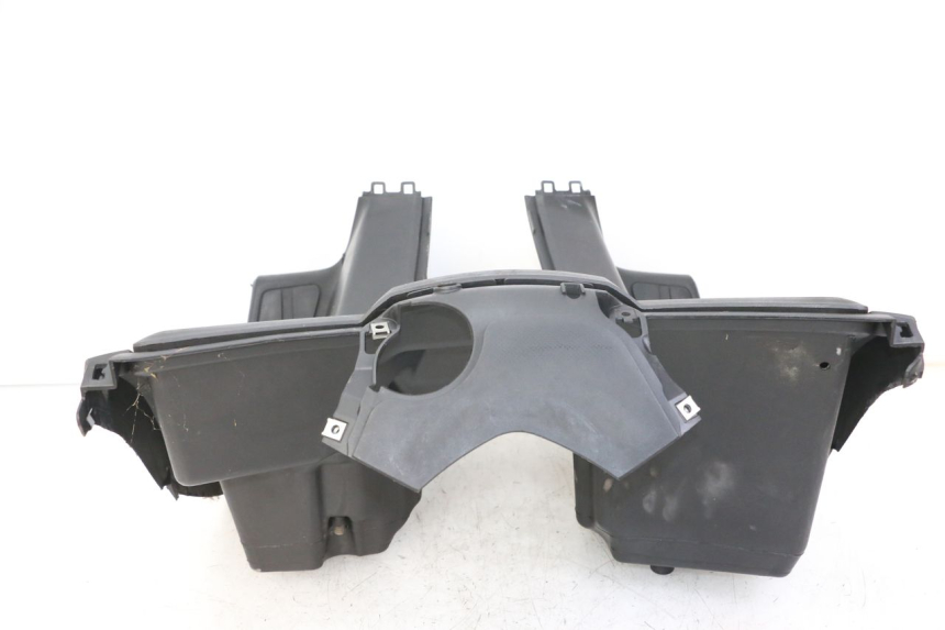 photo de BEINSCHILD YAMAHA X-MAX XMAX ABS 250 (2010 - 2012) - Zoom auf Komponenten