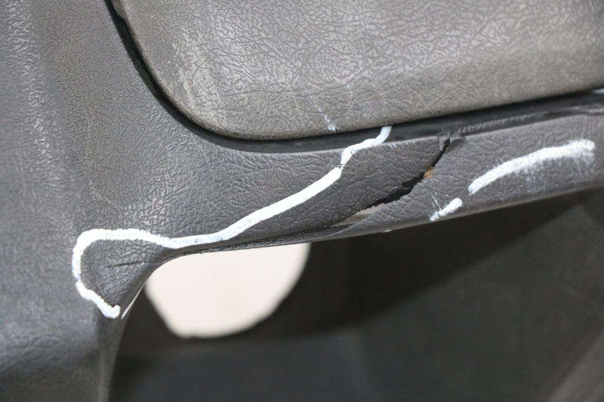 photo de INNENVERKLEIDUNG YAMAHA X-MAX XMAX 250 (2006 - 2009) - Weitere Ansicht des Artikels