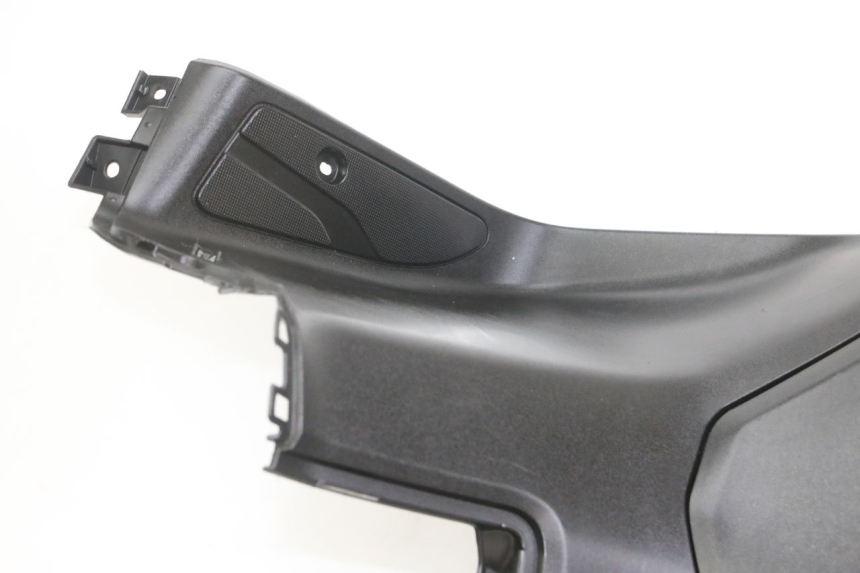 photo de INNENVERKLEIDUNG YAMAHA X-MAX XMAX 125 (2010 - 2013) - Detaillierte Sichtprüfung