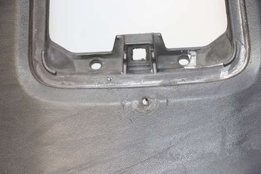 photo de INNENVERKLEIDUNG YAMAHA X-MAX XMAX 125 (2010 - 2013) - Charakteristische Merkmale