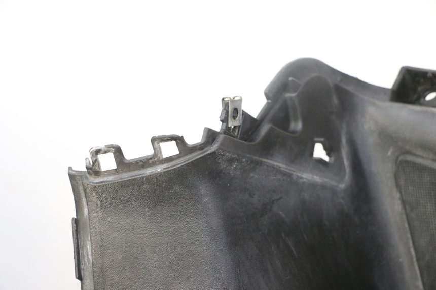 photo de INNENVERKLEIDUNG YAMAHA X-MAX XMAX 125 (2010 - 2013) - Kennzeichnungen und Originalreferenzen