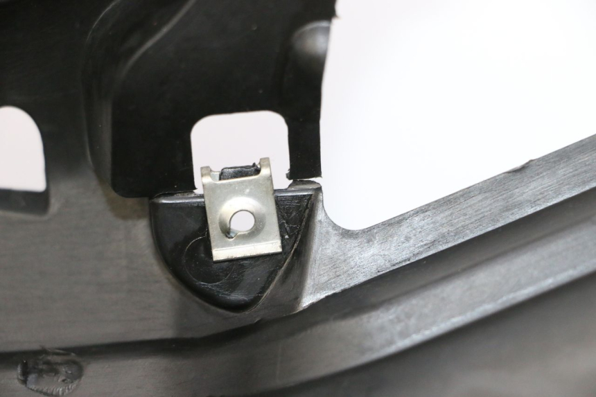 photo de INNENVERKLEIDUNG YAMAHA X-MAX XMAX 125 (2010 - 2013) - Kennzeichnungen und Originalreferenzen