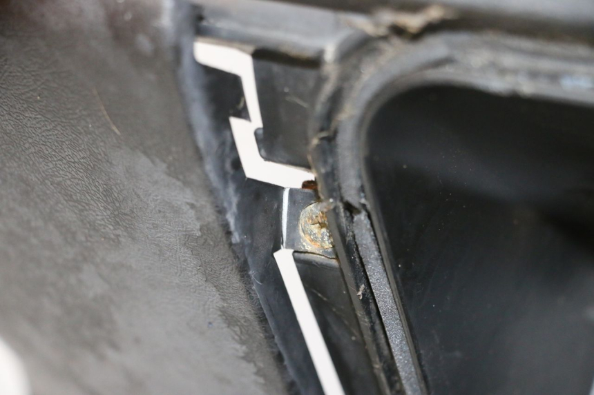 photo de INNENVERKLEIDUNG YAMAHA X-MAX XMAX 250 (2006 - 2009) - Detailansicht des Bauteils