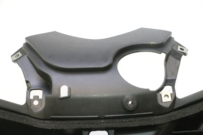 photo de INNENVERKLEIDUNG YAMAHA X-MAX XMAX 125 (2010 - 2013) - Zoom auf Gebrauchszustand