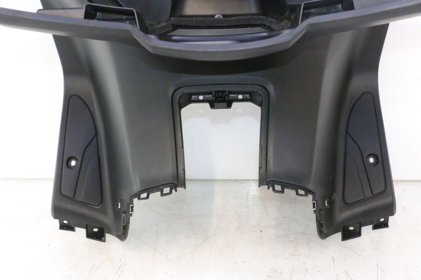 photo de INNENVERKLEIDUNG YAMAHA X-MAX XMAX 125 (2010 - 2013) - Technische Nahaufnahme