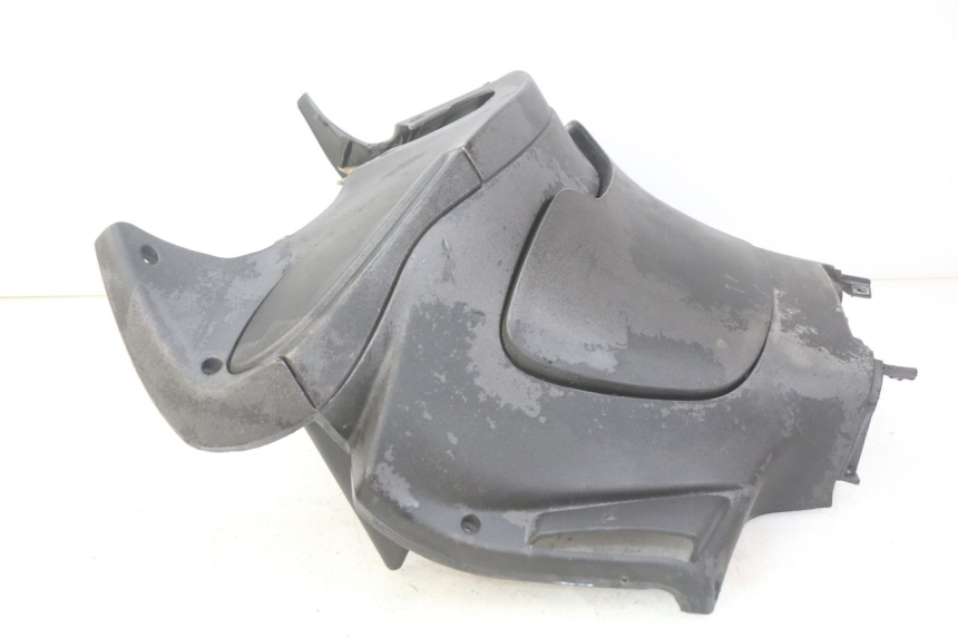 photo de INNENVERKLEIDUNG PIAGGIO X9 EVOLUTION 125 (2003 - 2007) - Details der Befestigungspunkte