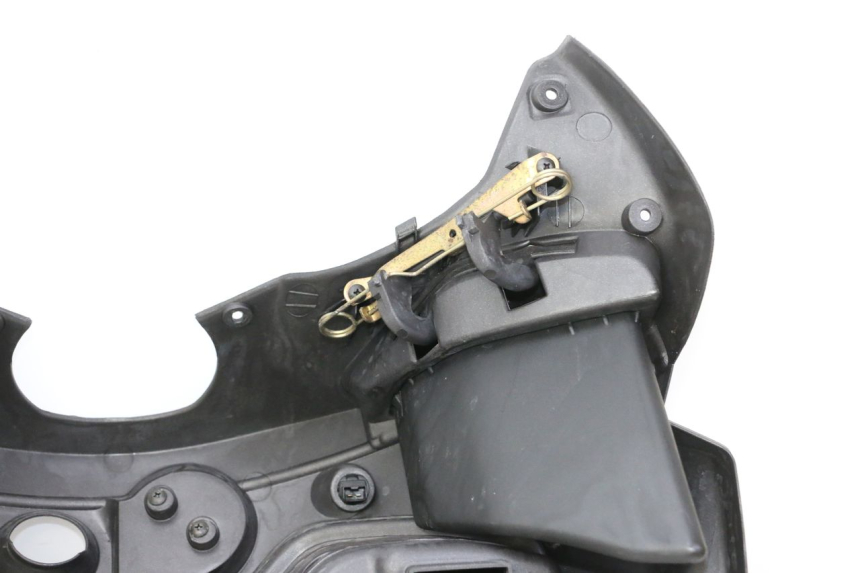 photo de INNENVERKLEIDUNG PIAGGIO X9 EVOLUTION 125 (2003 - 2007) - Hochauflösende Nahaufnahme