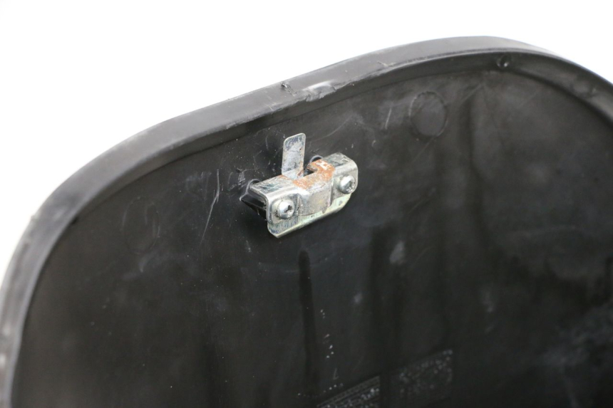 photo de INNENVERKLEIDUNG PIAGGIO ZIP 4T 50 (2018 - 2020) - Zoom auf Gebrauchszustand